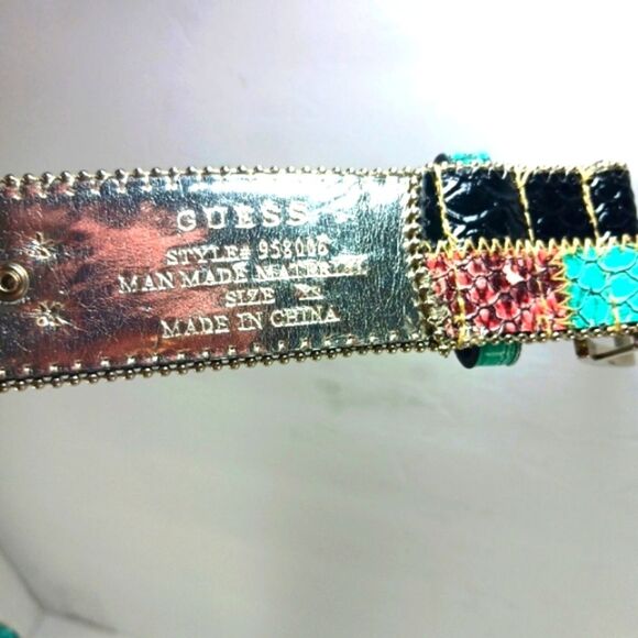 Guess Vibrant Mock Snakeskin Reptile Studded Beaded Belt Silver Buckle Size XS.. - Picture 2 of 14